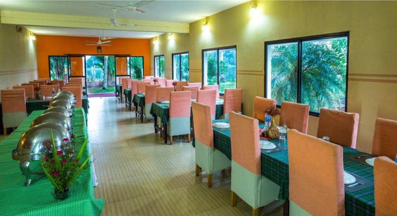 Green Palace Ayurveda Resort, Alleppey Alappuzha Exterior foto